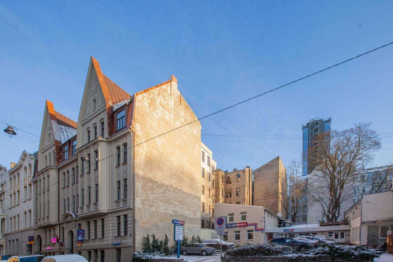 Ascetic Skolas Street Apartment รีกา ภายนอก รูปภาพ